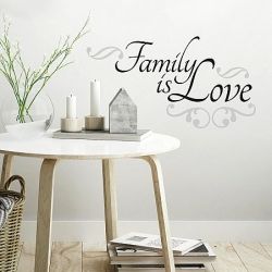 Αυτοκόλλητα τοίχου με ρητό Family Is Love RMK2120SCS